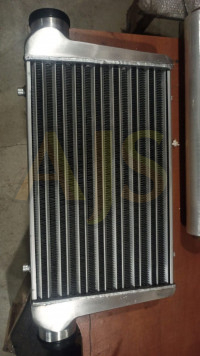 Интеркулер apexi 450-300-76 выхода 76 УЦЕНКА