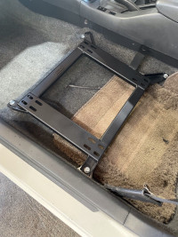 Taiko опора сиденья Toyota Levin Trueno E100 E110 1991-2000 (правая)